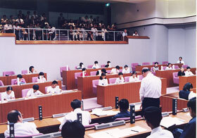写真:子ども議会の様子