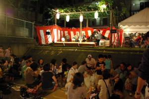 写真：白子囃子の演奏