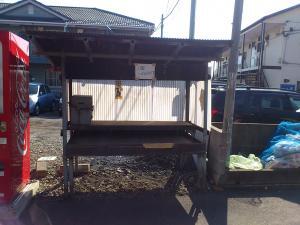 写真：本多さんの庭先販売所