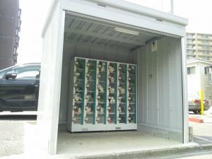 写真：浪間兼三さんの販売所