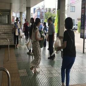 写真：キャンペーンの様子1