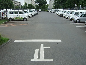 写真:平常時の東側駐車場