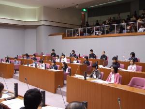 写真:子ども議会の様子1