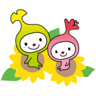 イラスト：ひまわりの上に座るわこうっちとさつきちゃん