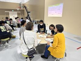 写真：交流会の様子4