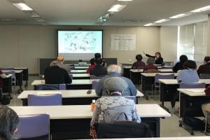 写真：講義の様子