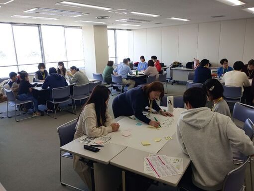 わこらぼまつり企画運営委員会ワークショップの様子