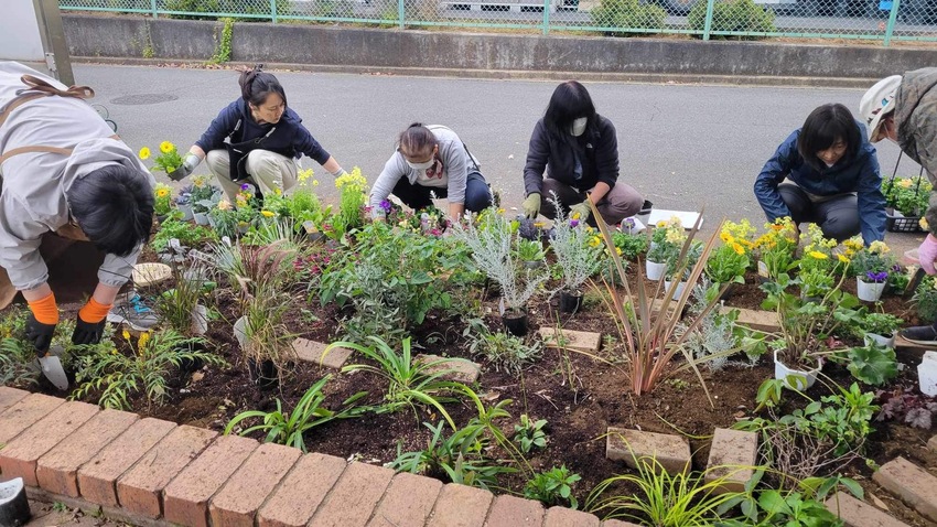 令和5年度花でつながるコミュニティガーデン講座の現地実習の画像