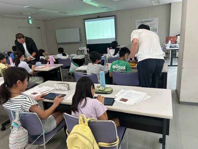 第4日目「プログラミング教室～やってみよう！AIとプログラミングのふしぎな世界～」