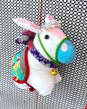 ウマのつるし雛
