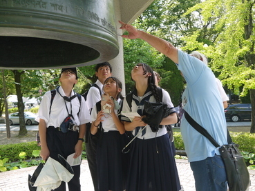 平和記念公園碑めぐり