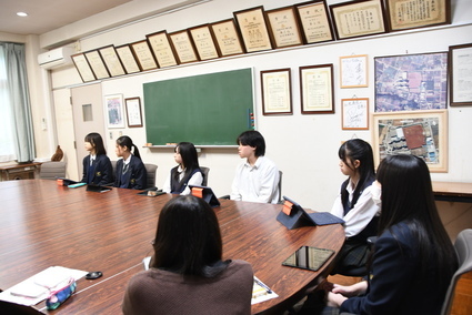 画像：打ち合わせの様子