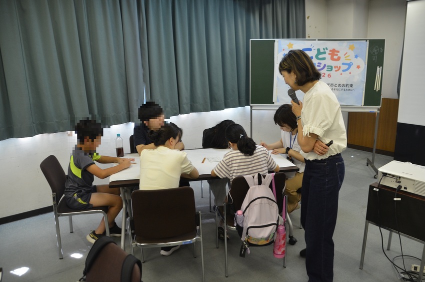 図書館本館でのワークショップの様子①
